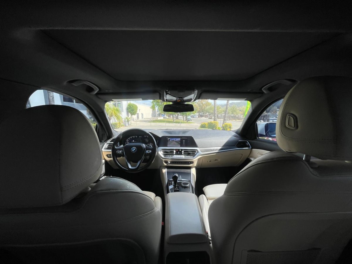Used 2022 BMW 330e w/ Driving Assistance Package RWD image 18