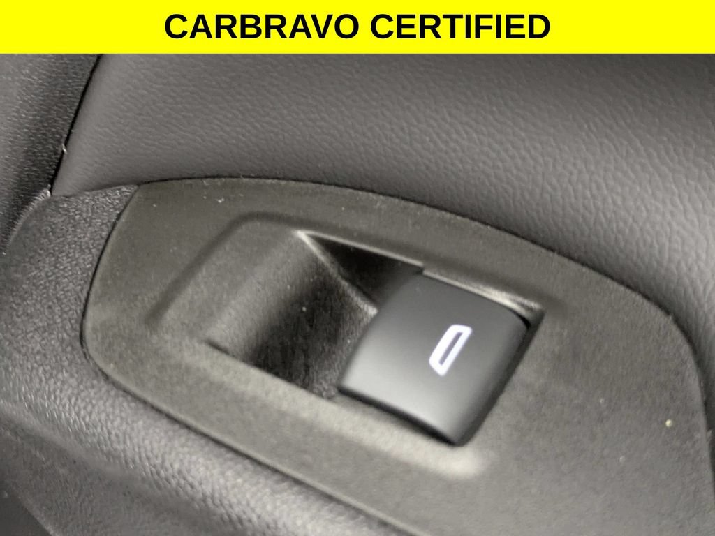 Certified 2024 Chevrolet Equinox LT FWD image 32