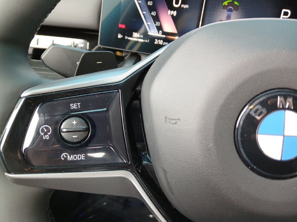 Used 2026 BMW 530i xDrive AWD/4WD image 22