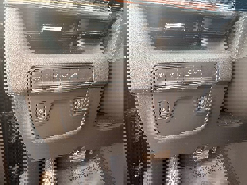 Used 2023 Cadillac Escalade Premium Luxury image 19