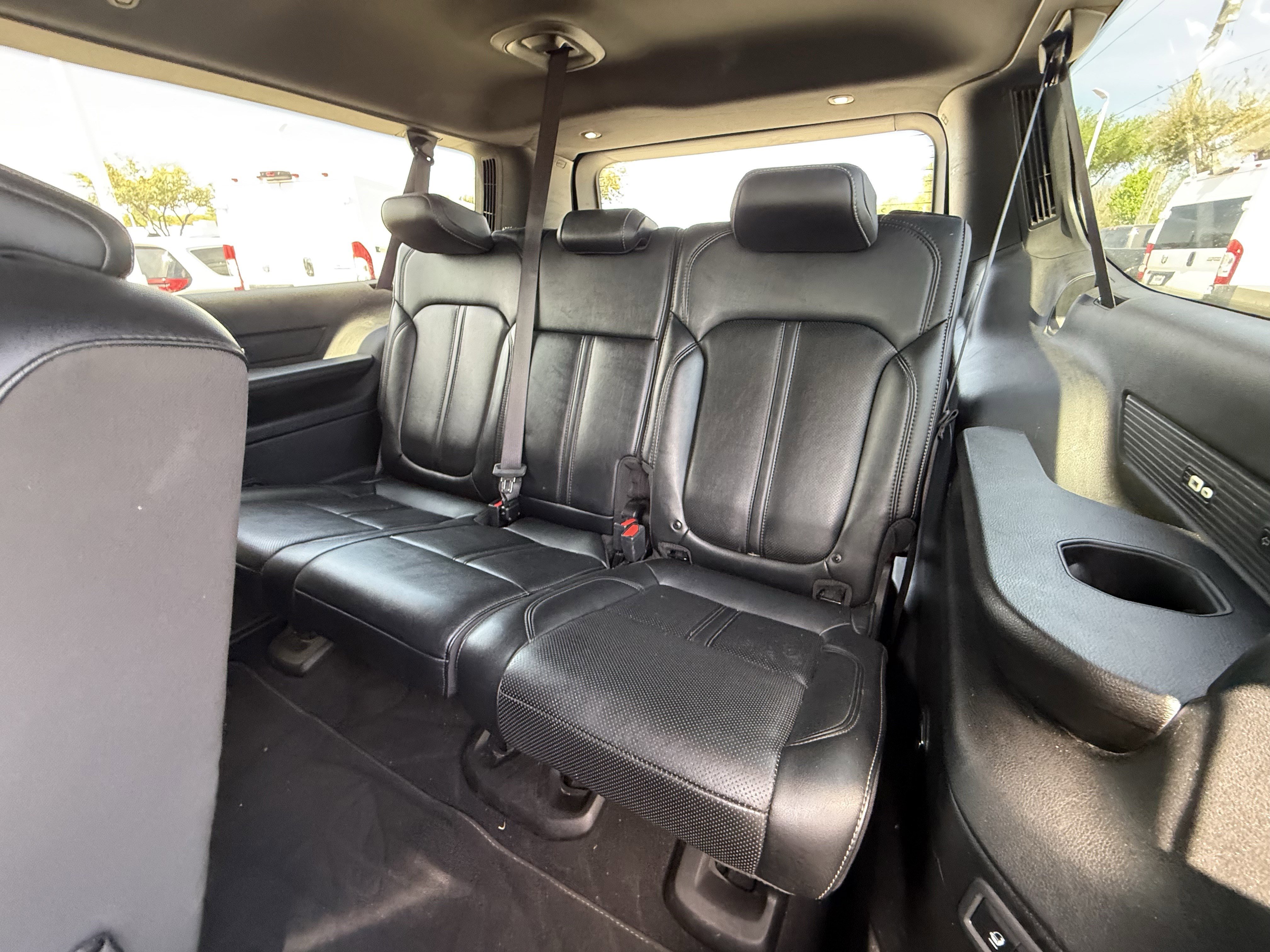Used 2024 Jeep Wagoneer L Series II w/ Flexible Seating Group image 30