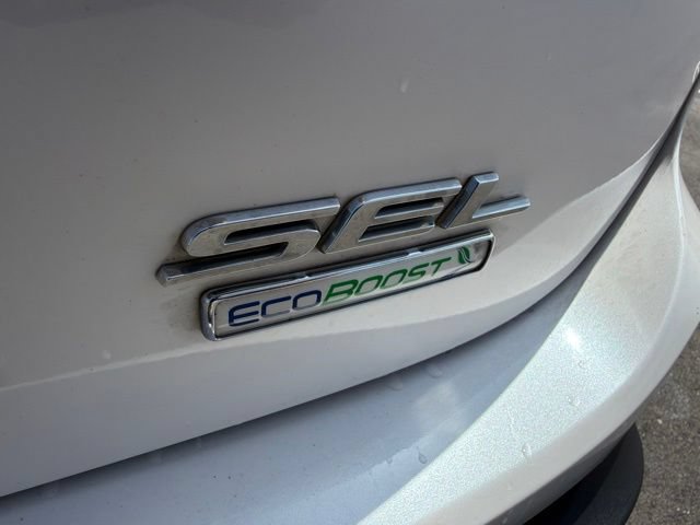 Used 2017 Ford Edge SEL w/ Canadian Touring Package FWD image 9