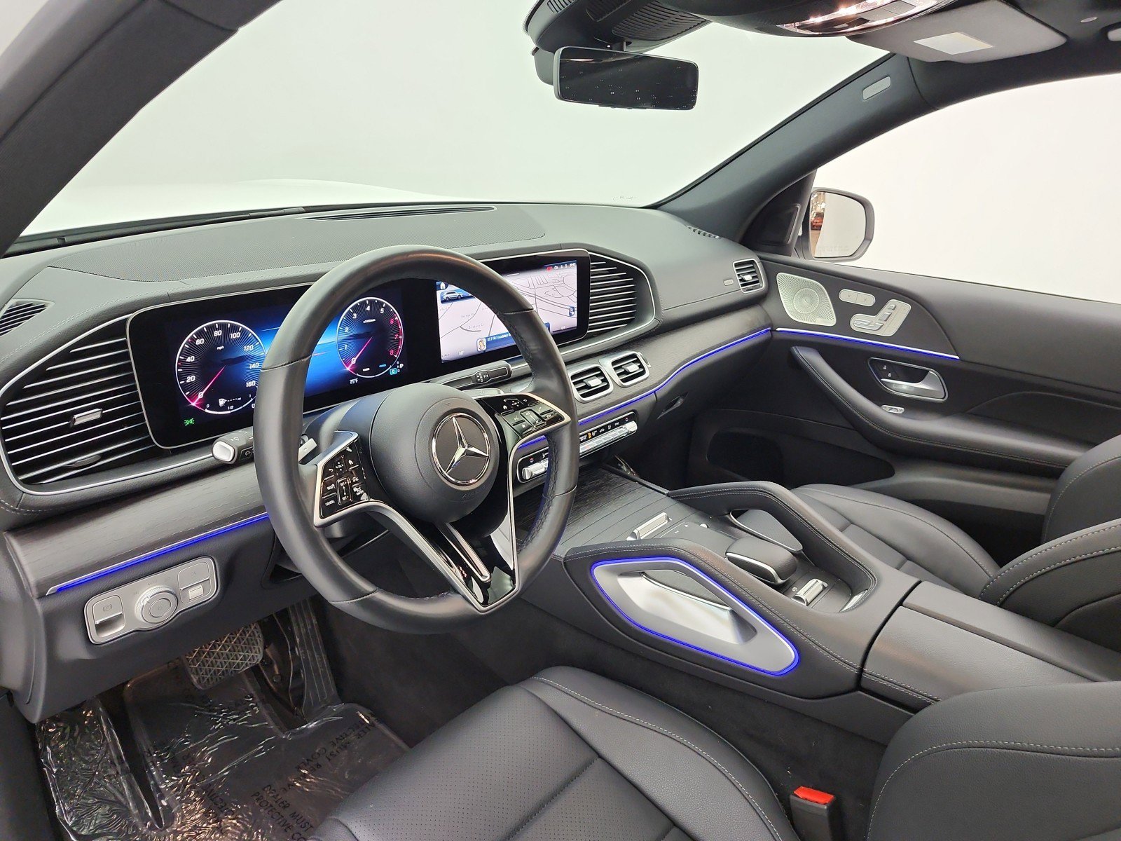 Certified 2025 Mercedes-Benz GLS 450 4MATIC image 9