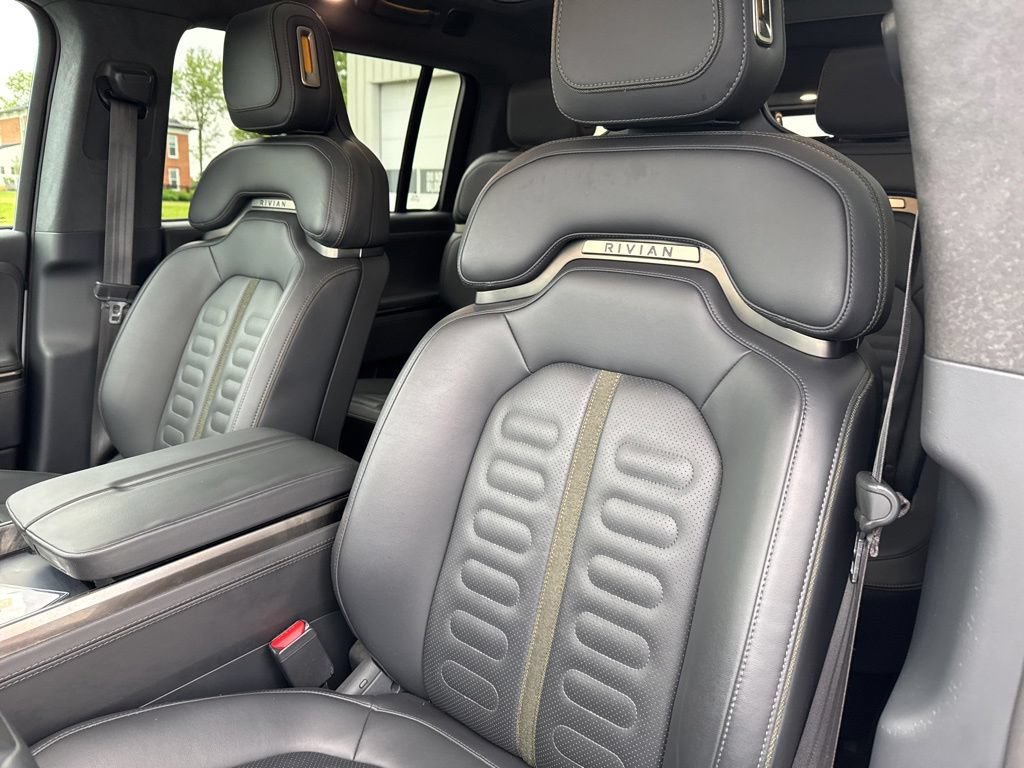 Used 2022 Rivian R1S Launch Edition AWD/4WD image 30