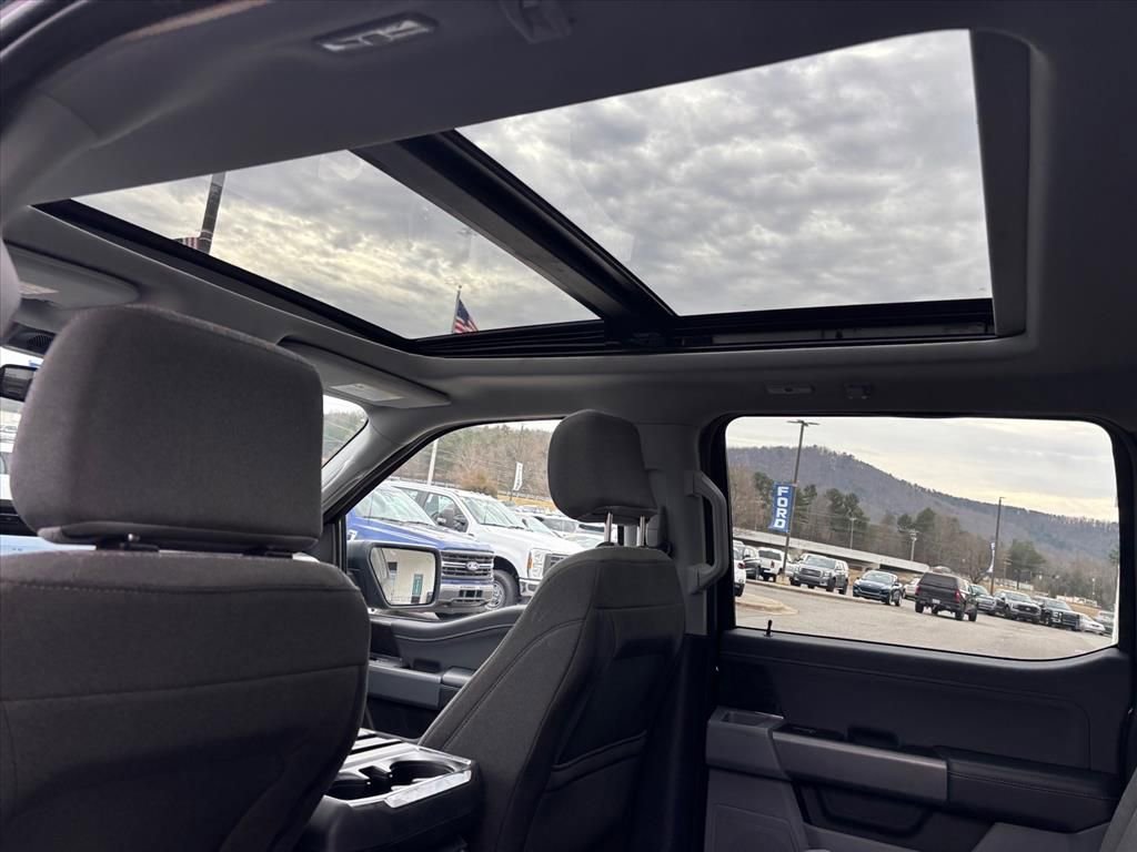 Used 2022 Ford F150 XLT w/ Equipment Group 302A High image 7