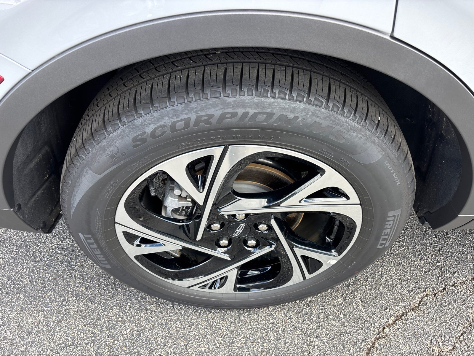 New 2026 Lincoln Nautilus Premier w/ Jet Appearance Package AWD/4WD image 10