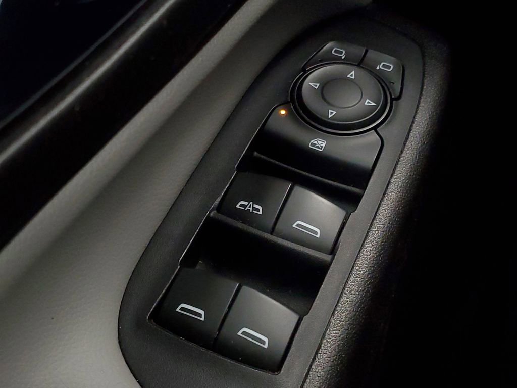 Used 2019 Chevrolet Equinox LS image 14