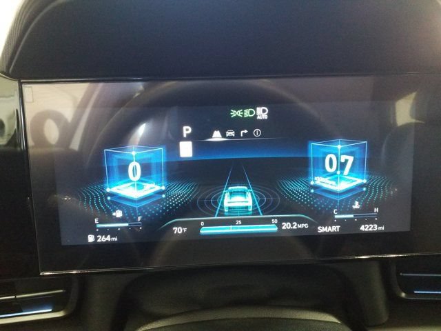 Certified 2025 Hyundai Elantra N Line FWD image 9