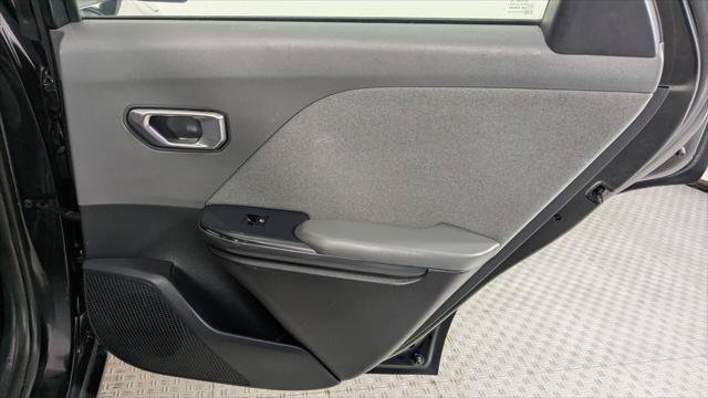Used 2025 Kia K4 EX FWD image 19