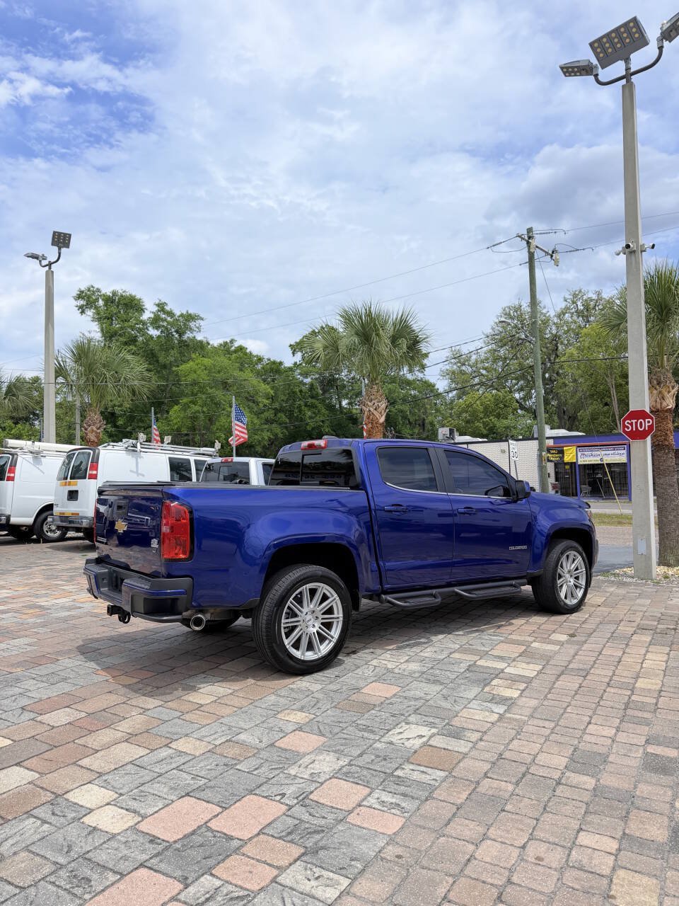 Used 2016 Chevrolet Colorado LT w/ LT Convenience Package RWD image 5