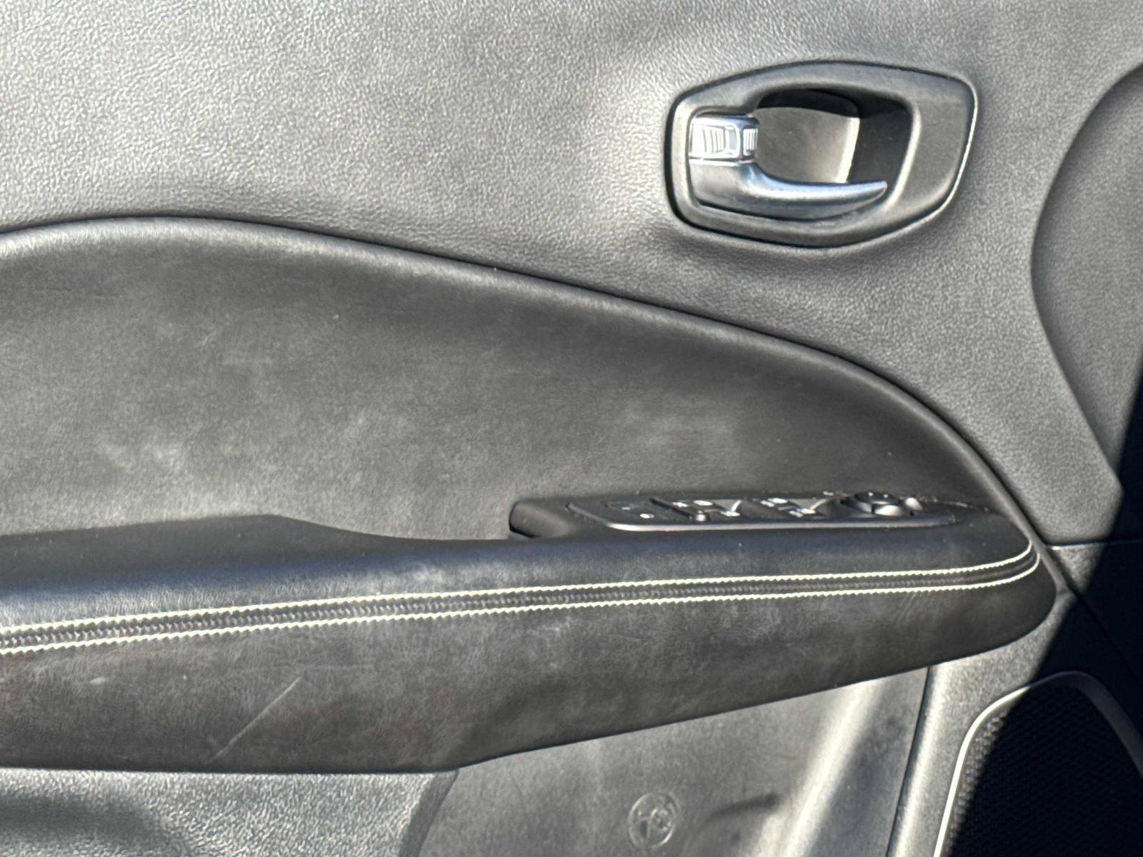 Used 2021 Jeep Compass Latitude w/ Sun and Sound Group image 17