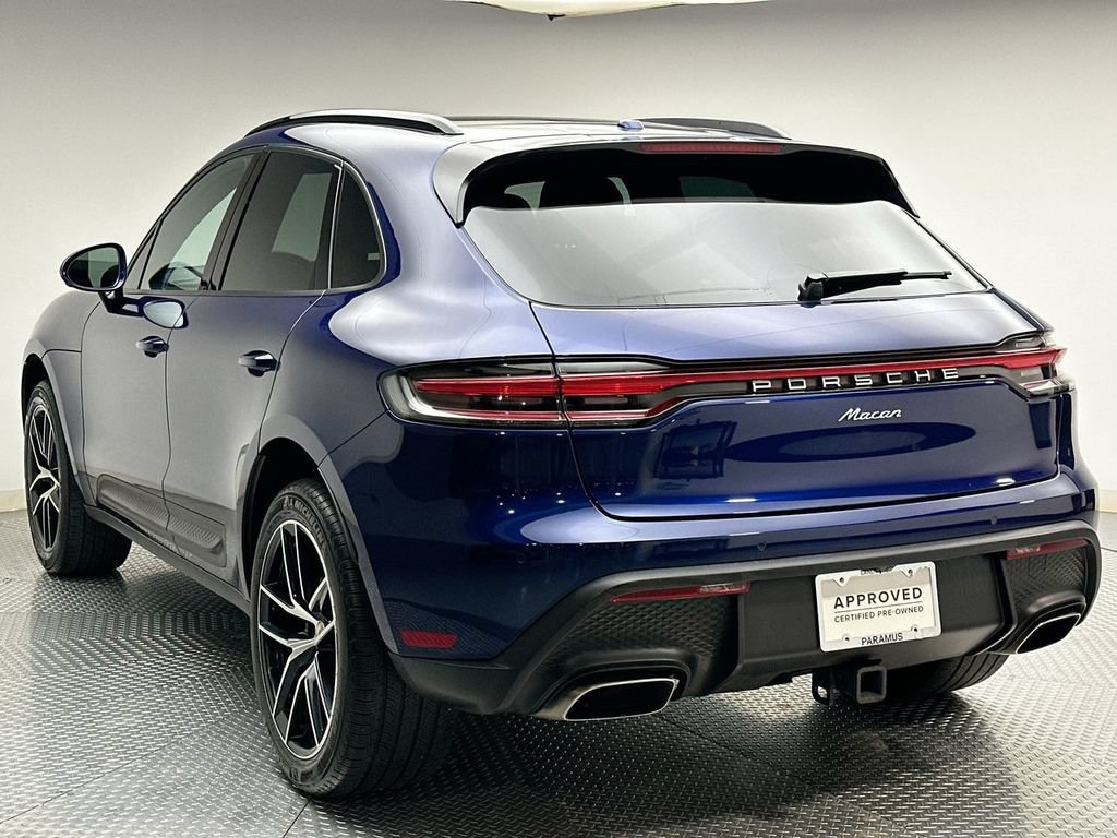 Used 2022 Porsche Macan AWD/4WD image 11