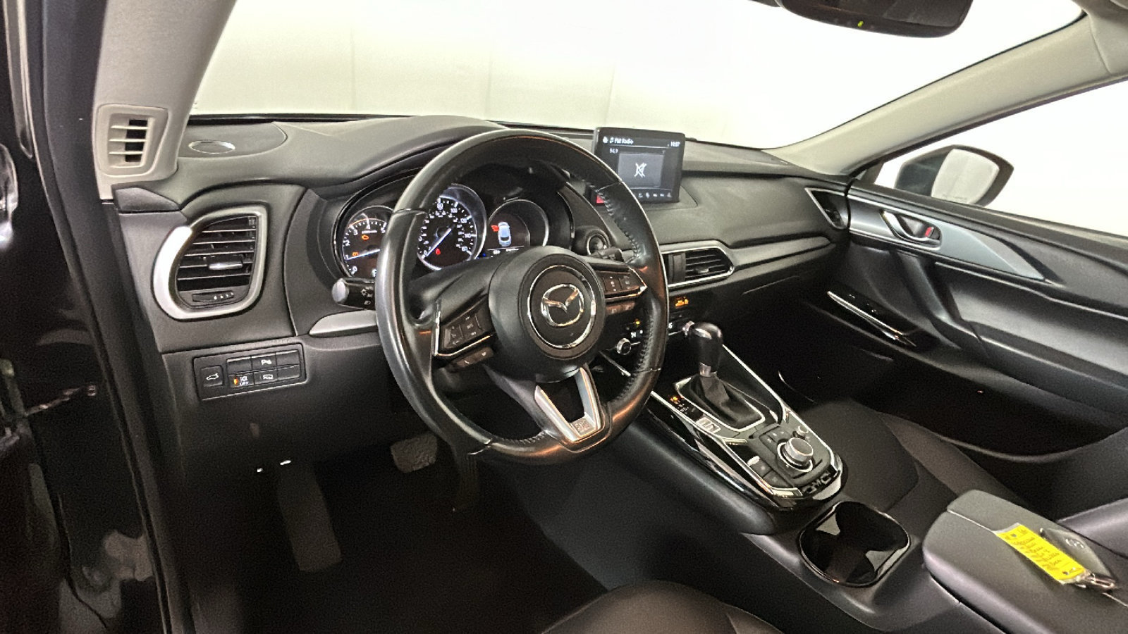Used 2020 MAZDA CX-9 Touring w/ Touring Premium Package AWD/4WD image 17