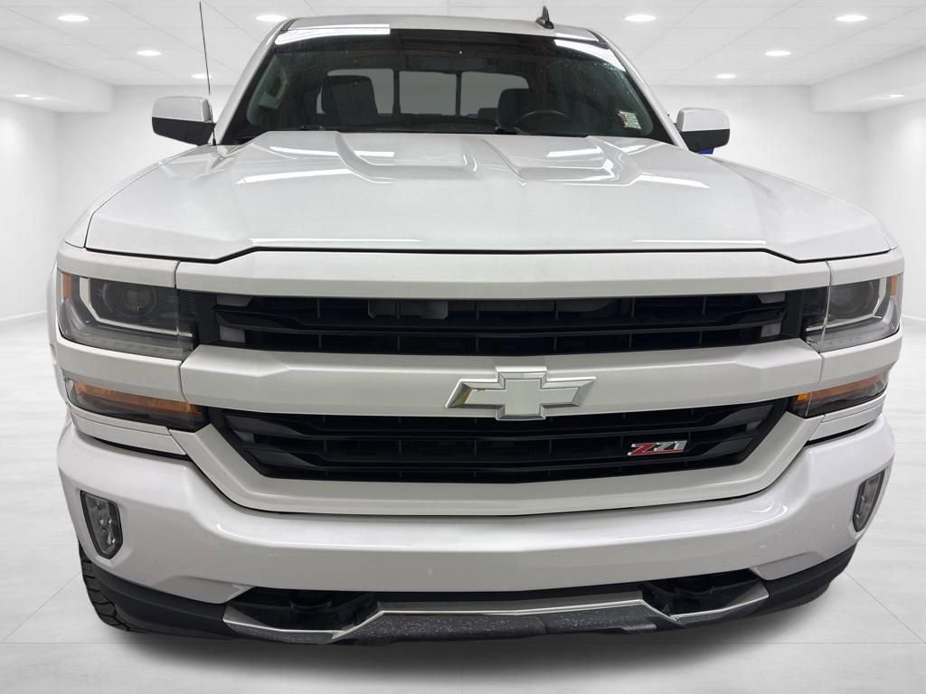 Used 2017 Chevrolet Silverado 1500 LT w/ All Star Edition image 3
