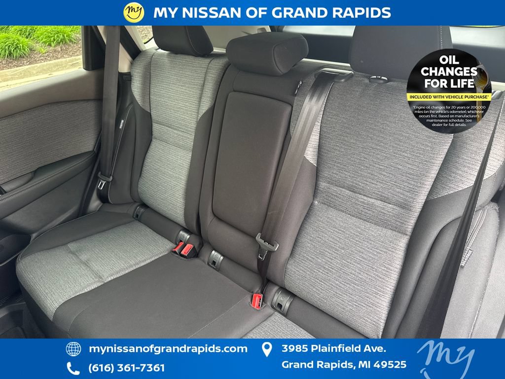 Used 2023 Nissan Rogue SV AWD/4WD image 29