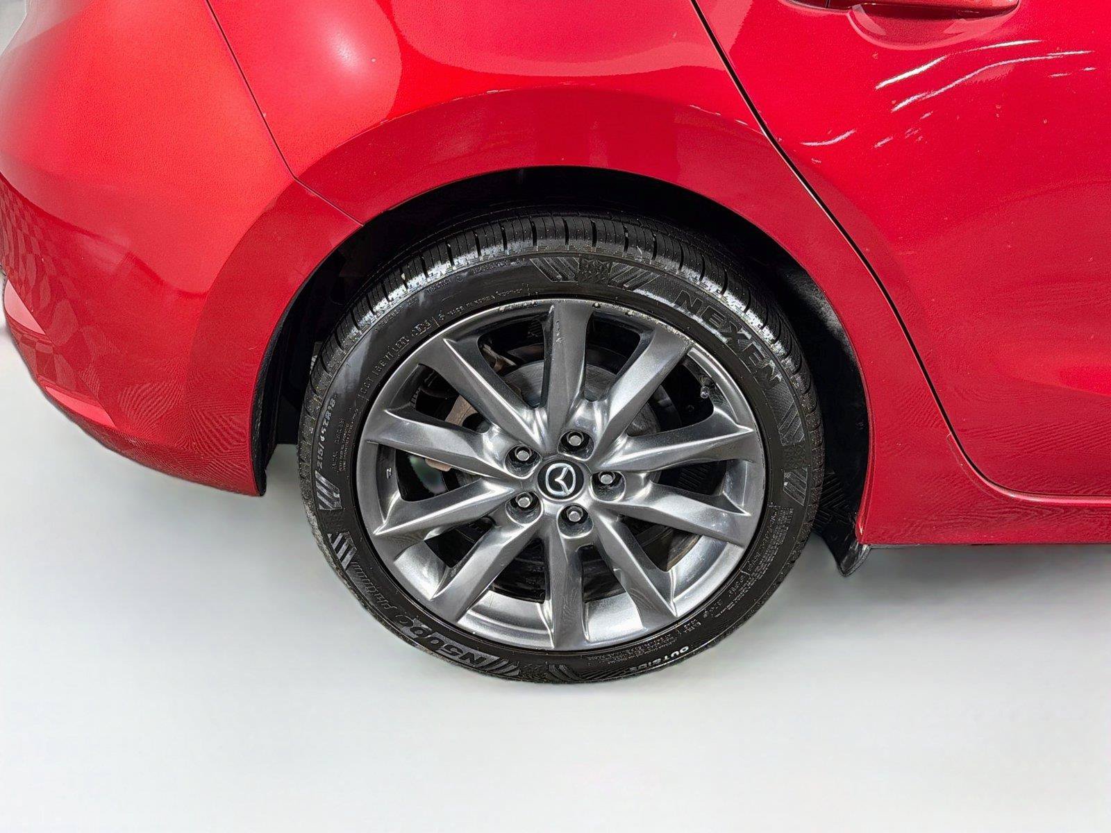 Used 2018 MAZDA MAZDA3 Touring FWD image 33