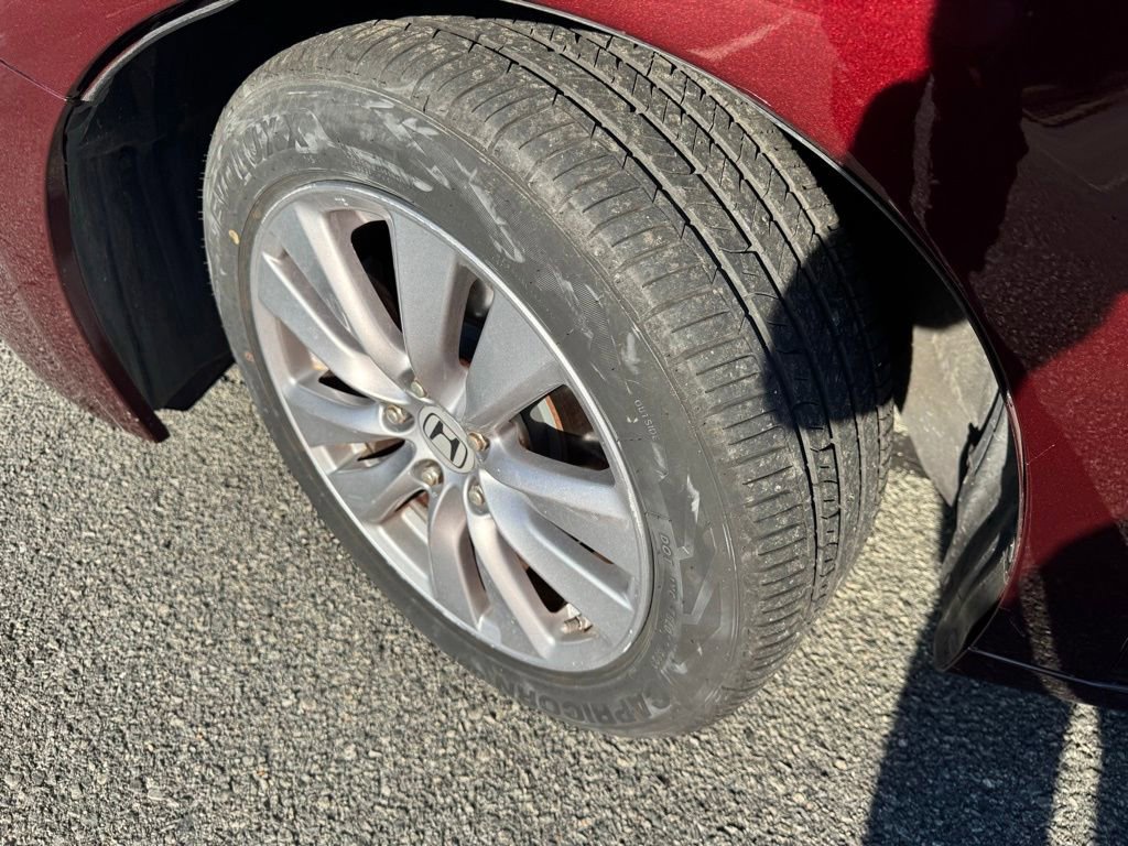 Used 2011 Honda Accord EX-L image 34