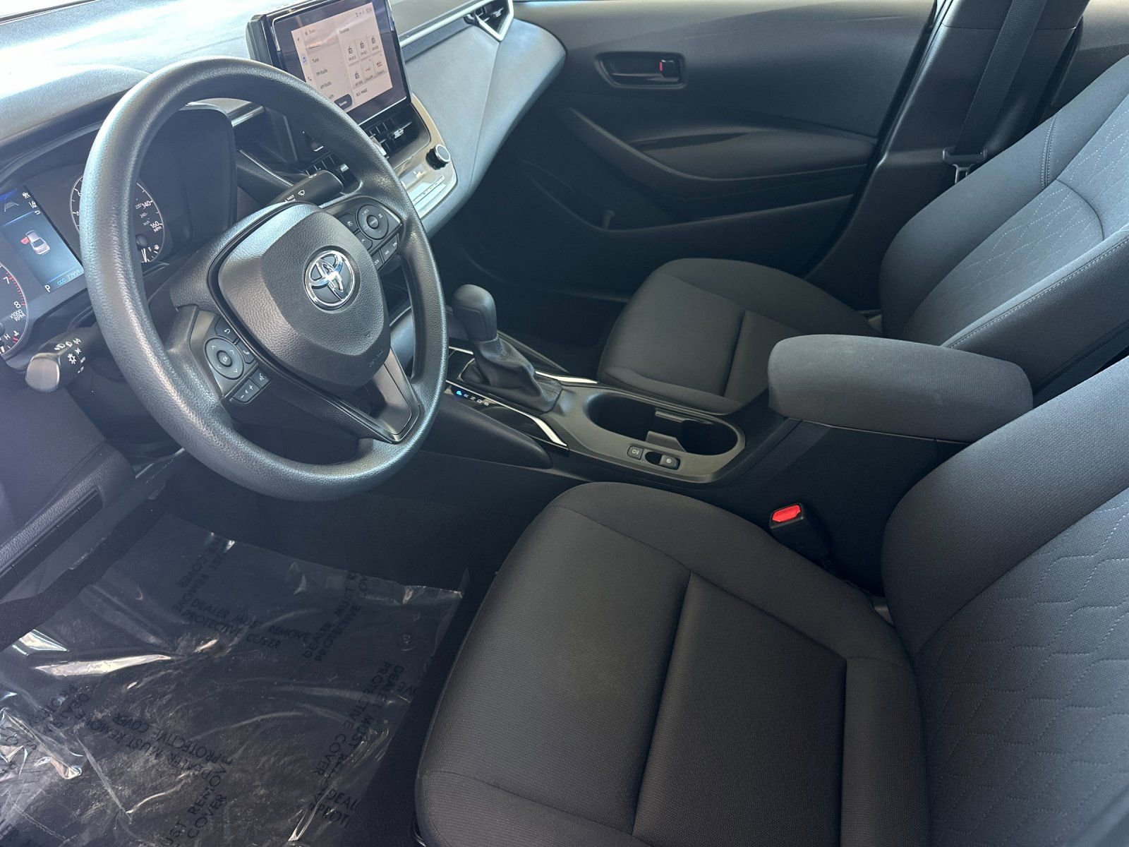 Used 2024 Toyota Corolla LE FWD image 9