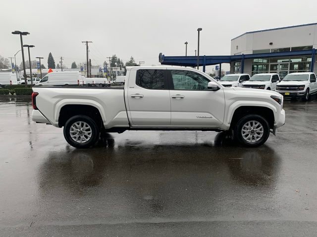 Used 2025 Toyota Tacoma SR5 image 6