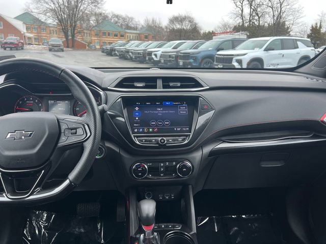 Used 2023 Chevrolet TrailBlazer RS w/ Convenience Package image 14