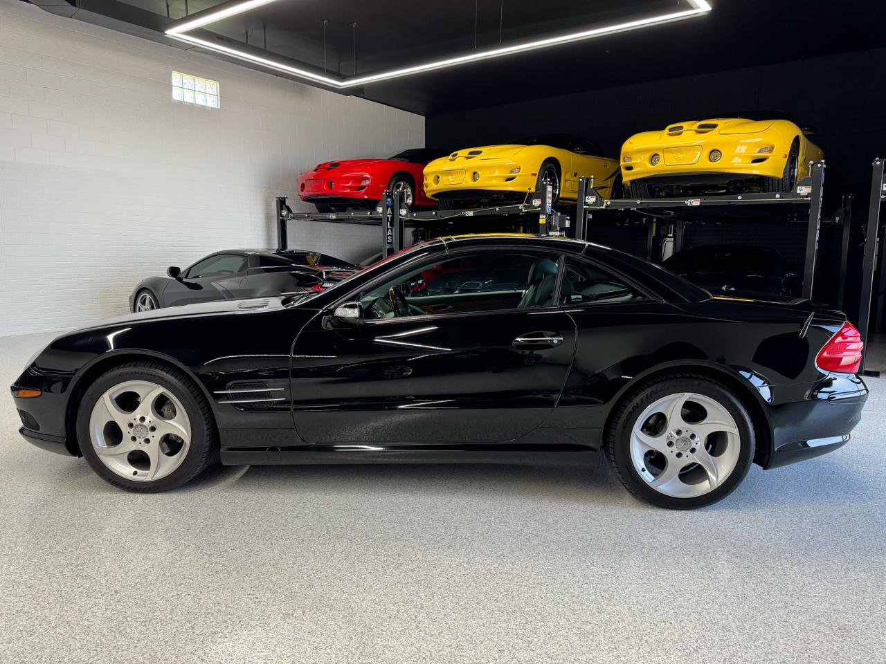 Used 2004 Mercedes-Benz SL 500 image 7