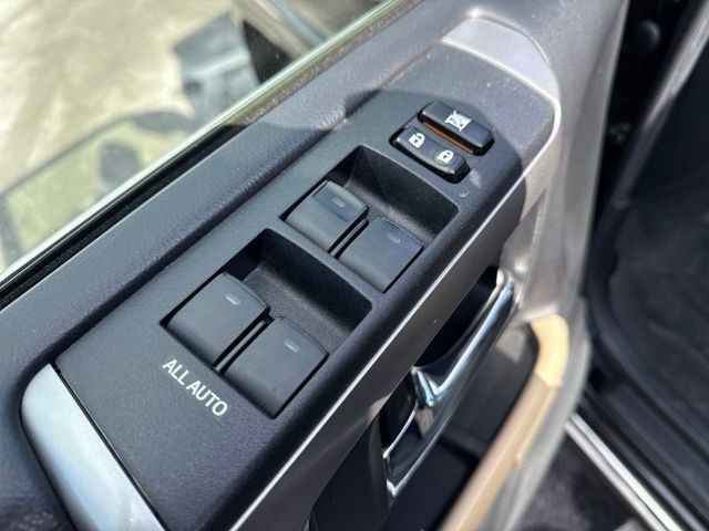 Used 2018 Toyota 4Runner Limited image 18