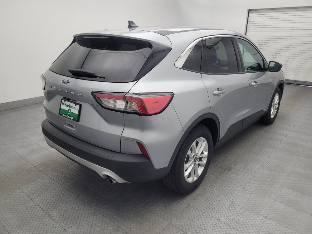 Used 2021 Ford Escape SE FWD image 9