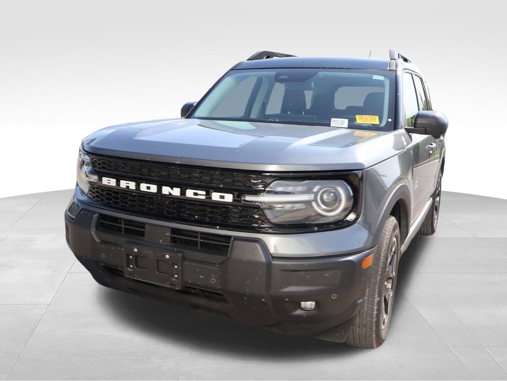 Used 2025 Ford Bronco Sport Outer Banks w/ Outer Banks Tech Package+ AWD/4WD image 4