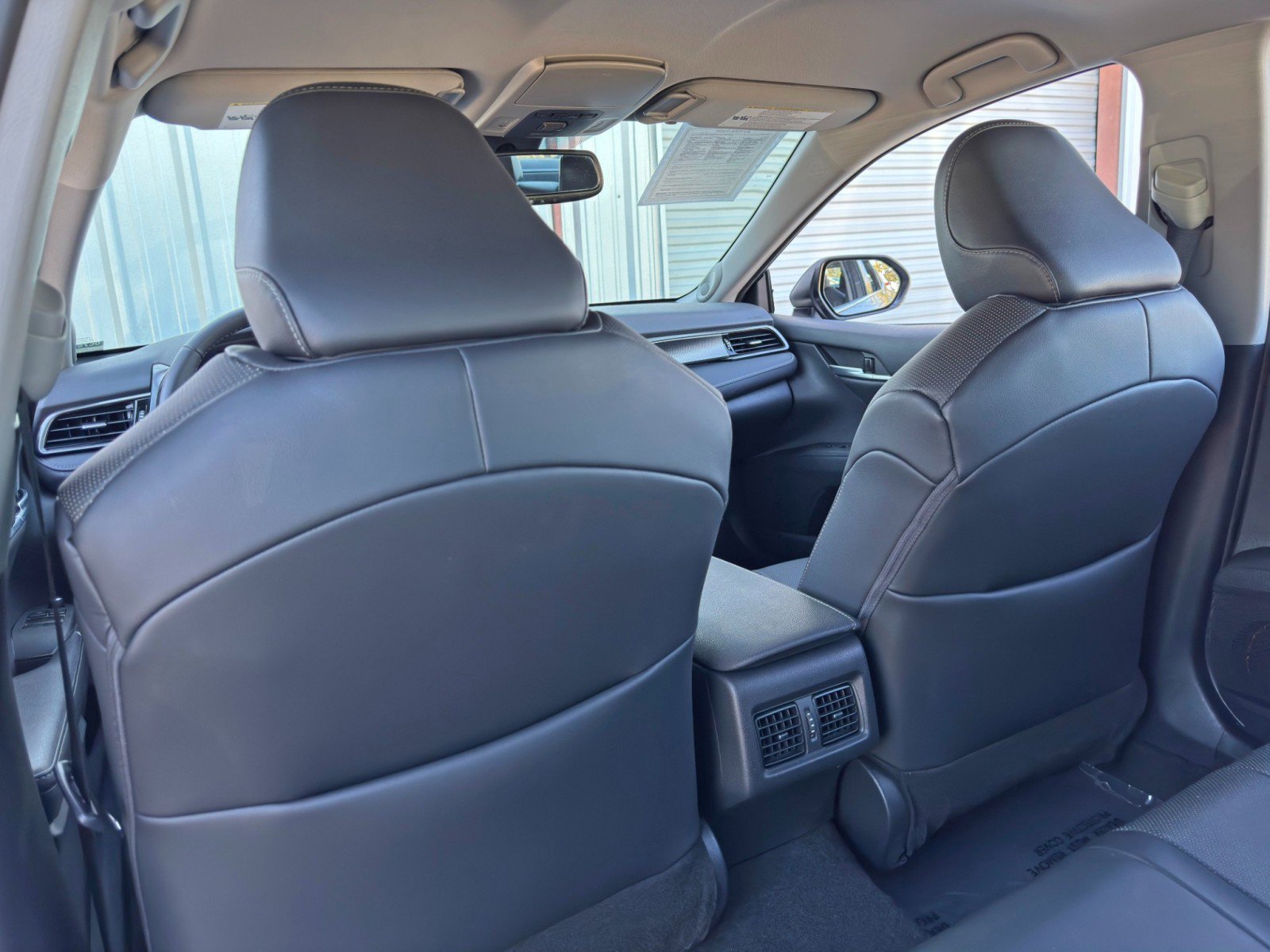 Used 2024 Toyota Camry XSE w/ Navigation Package image 33