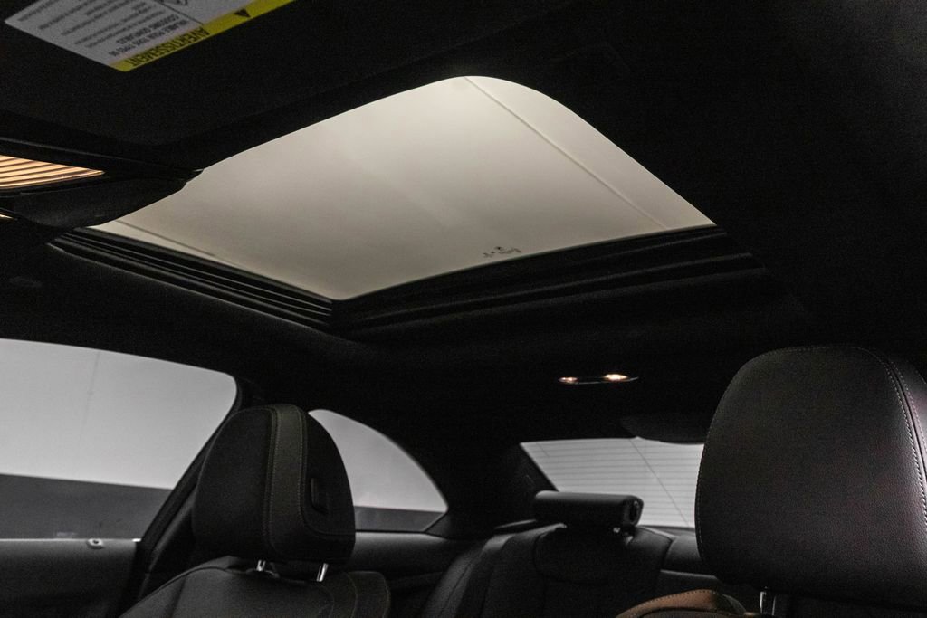 Used 2022 BMW 230i Coupe w/ Convenience Package image 23