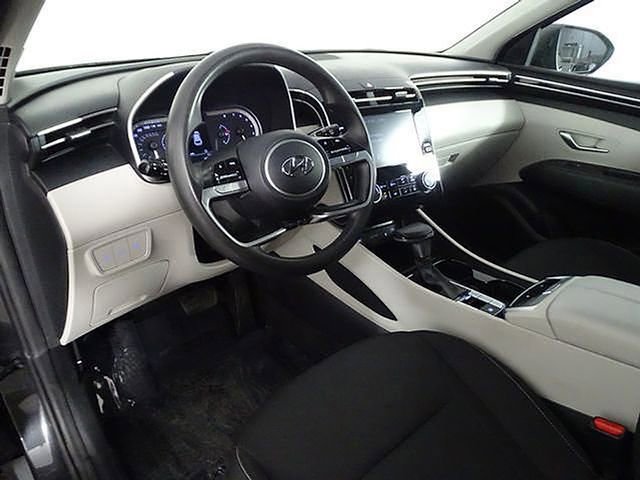 Used 2023 Hyundai Tucson SEL FWD image 20
