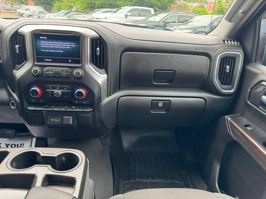 Used 2021 Chevrolet Silverado 1500 LT AWD/4WD image 23