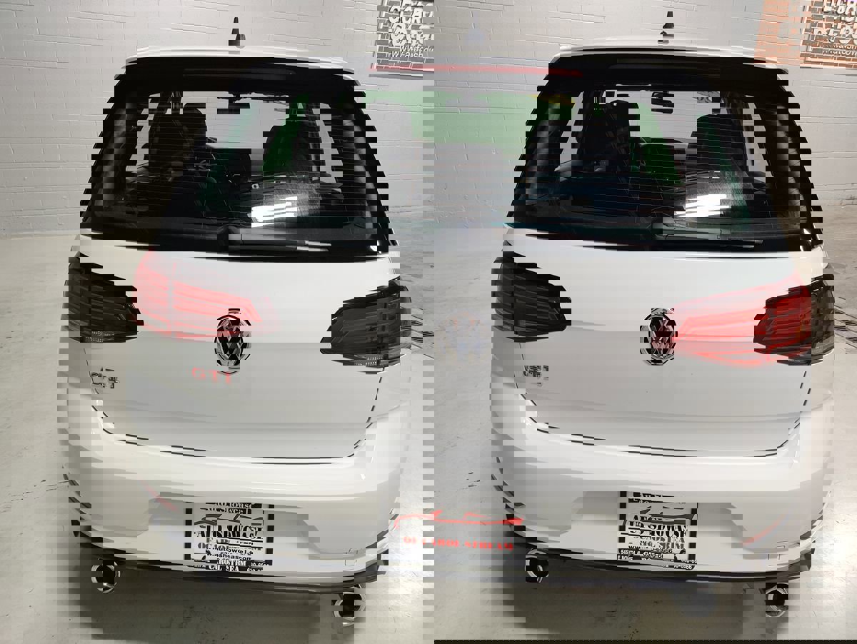 Used 2019 Volkswagen GTI SE w/ SE Experience Package image 7