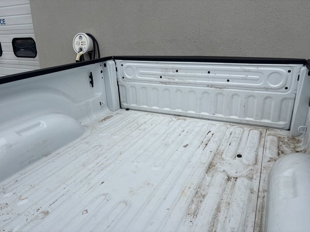 Used 2026 RAM 2500 Laramie AWD/4WD image 13
