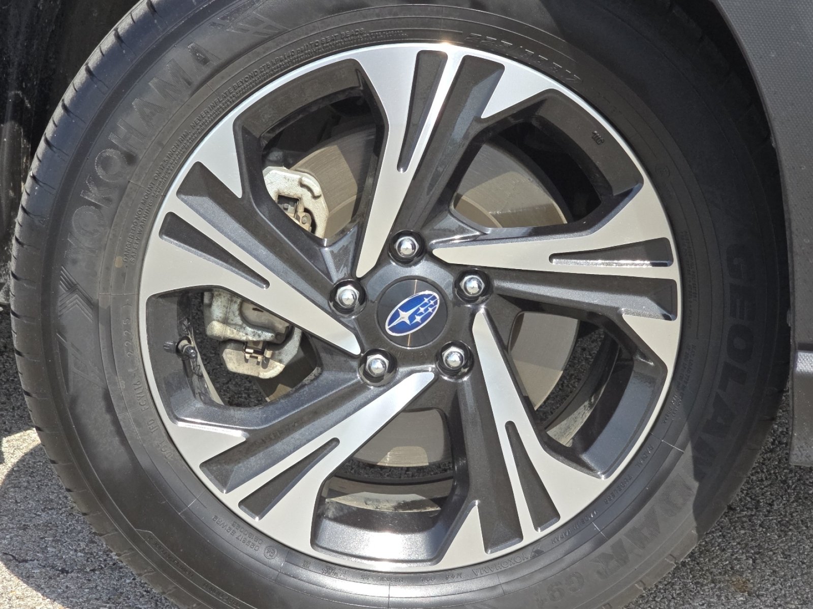 Used 2025 Subaru Crosstrek 2.5i Premium AWD/4WD image 13