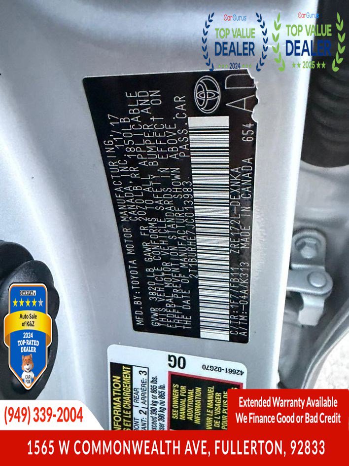 Used 2018 Toyota Corolla LE FWD image 35