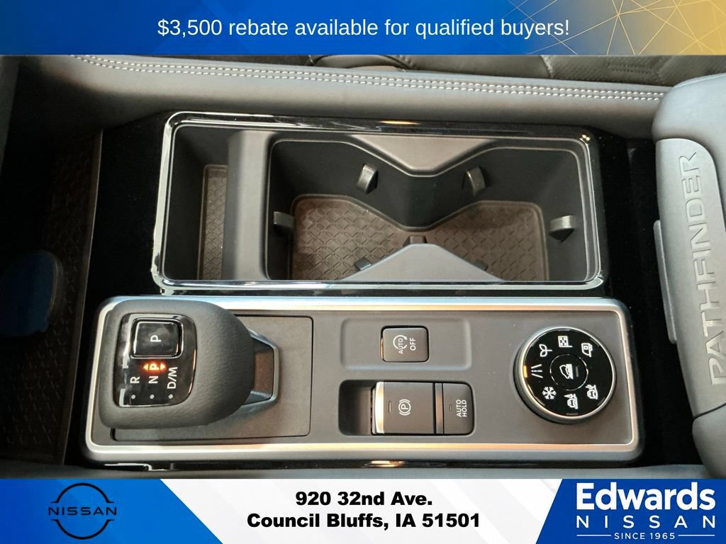 New 2026 Nissan Pathfinder Platinum AWD/4WD image 32