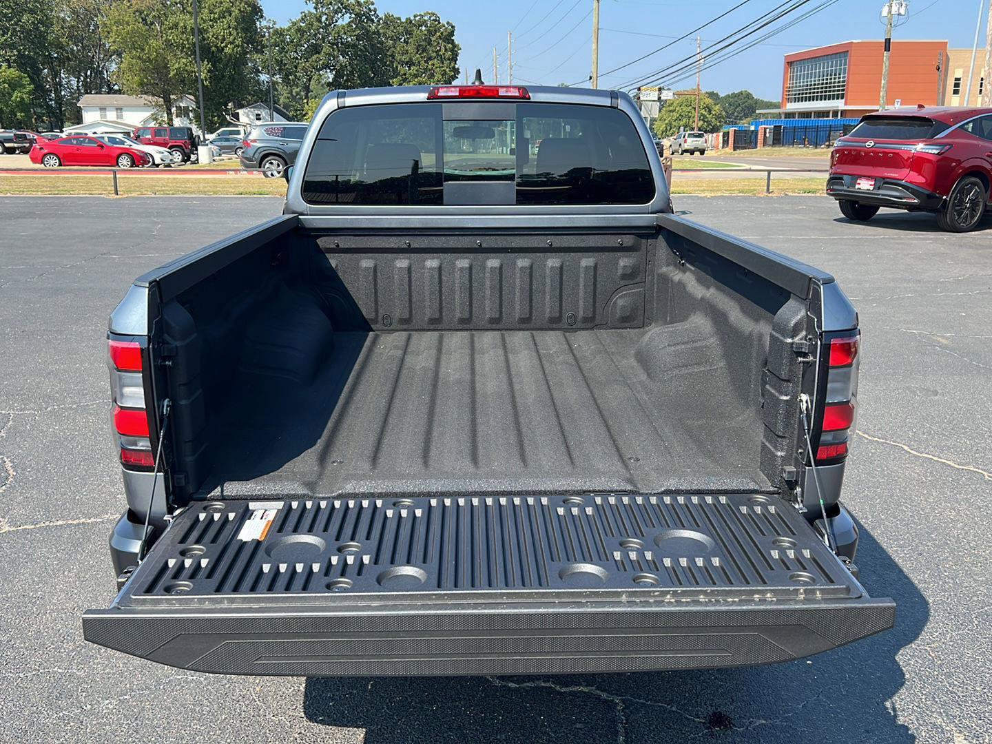 New 2026 Nissan Frontier S image 11