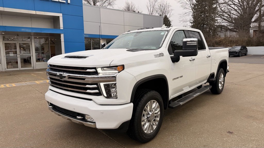 Used 2023 Chevrolet Silverado 2500 High Country w/ Technology Package image 4