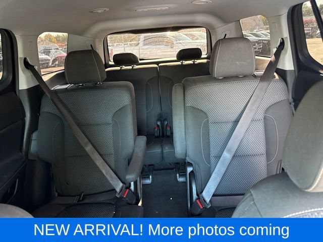 Used 2021 GMC Acadia SLE FWD image 11