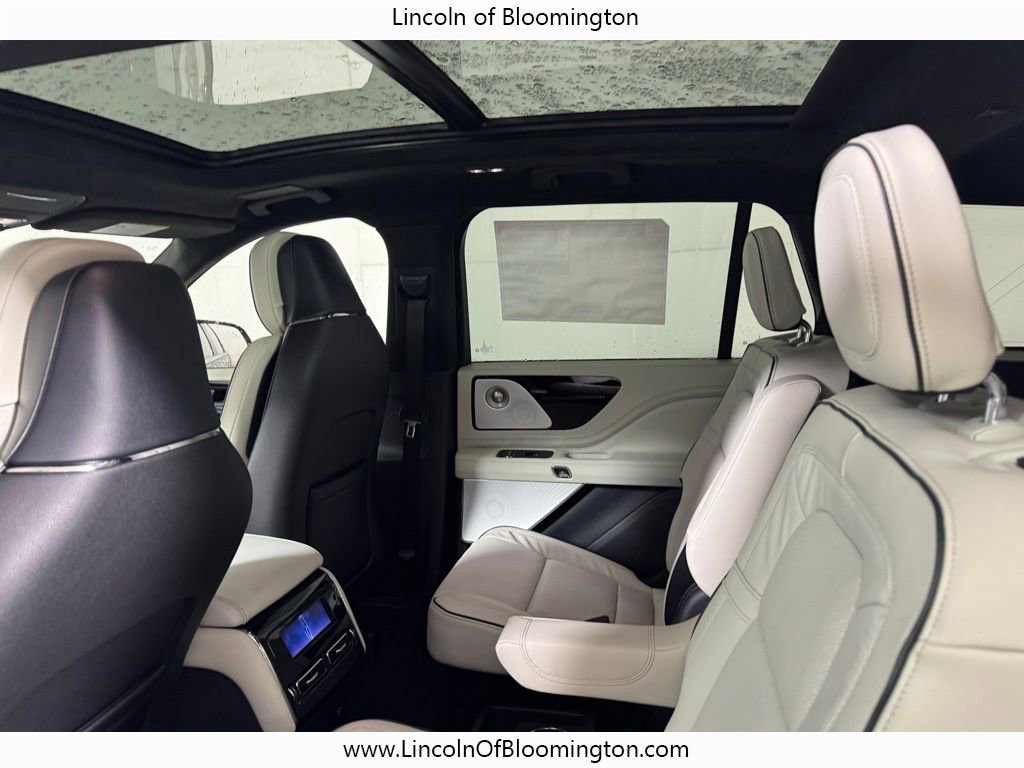 New 2026 Lincoln Aviator Black Label w/ Dynamic Handling Package image 34