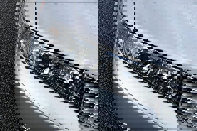 Used 2002 Cadillac Seville SLS w/ Luxury Pkg image 26