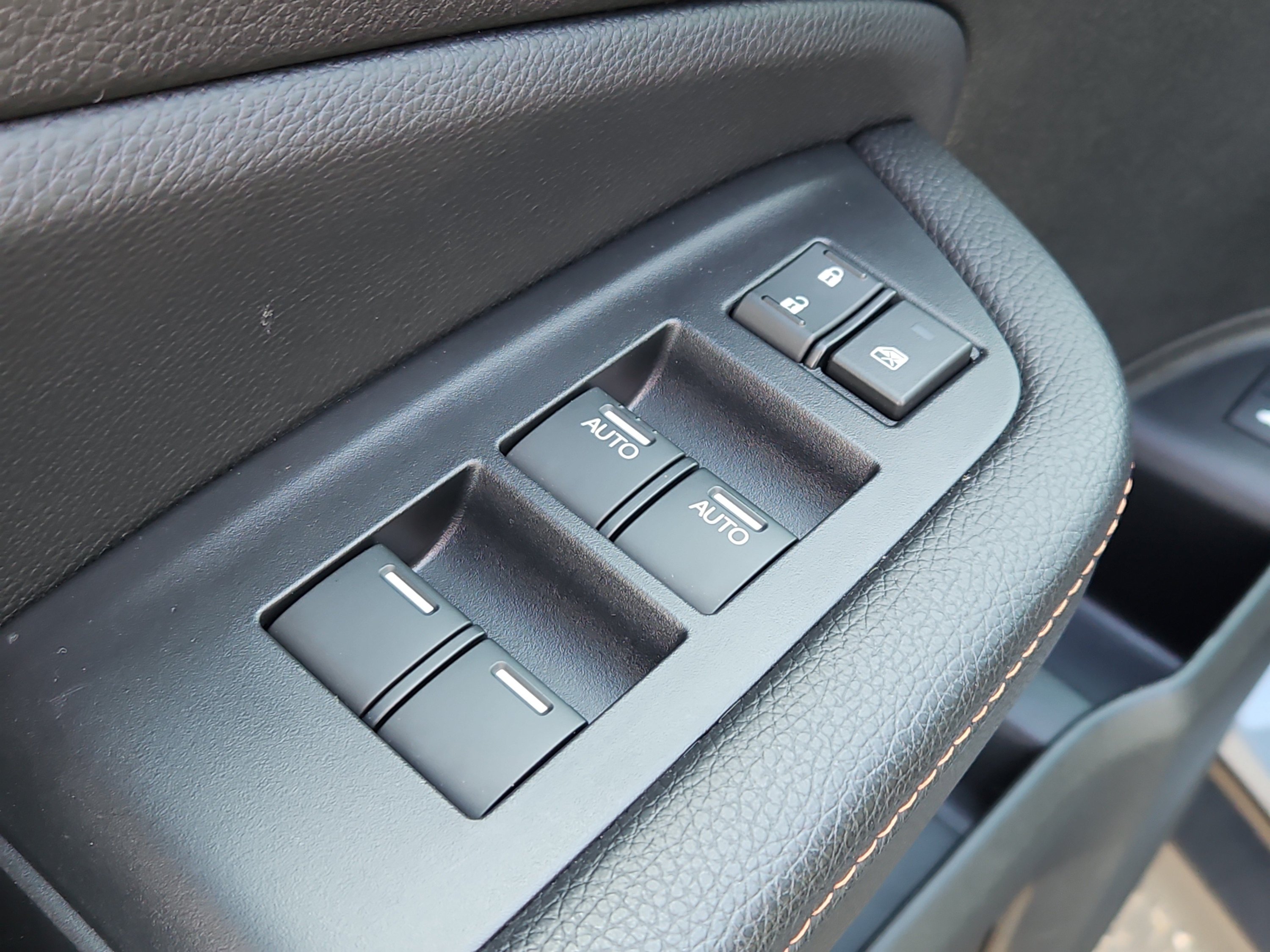 Certified 2024 Honda Passport TrailSport image 24