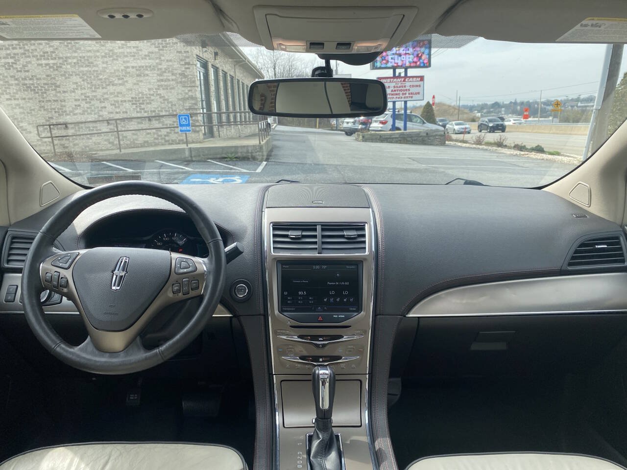 Used 2014 Lincoln MKX AWD w/ Equipment Group 102A image 26