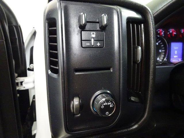Used 2019 Chevrolet Silverado 2500 W/T AWD/4WD image 24