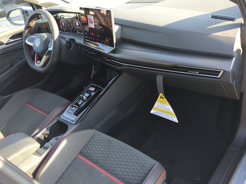 New 2026 Volkswagen GTI SE FWD image 11