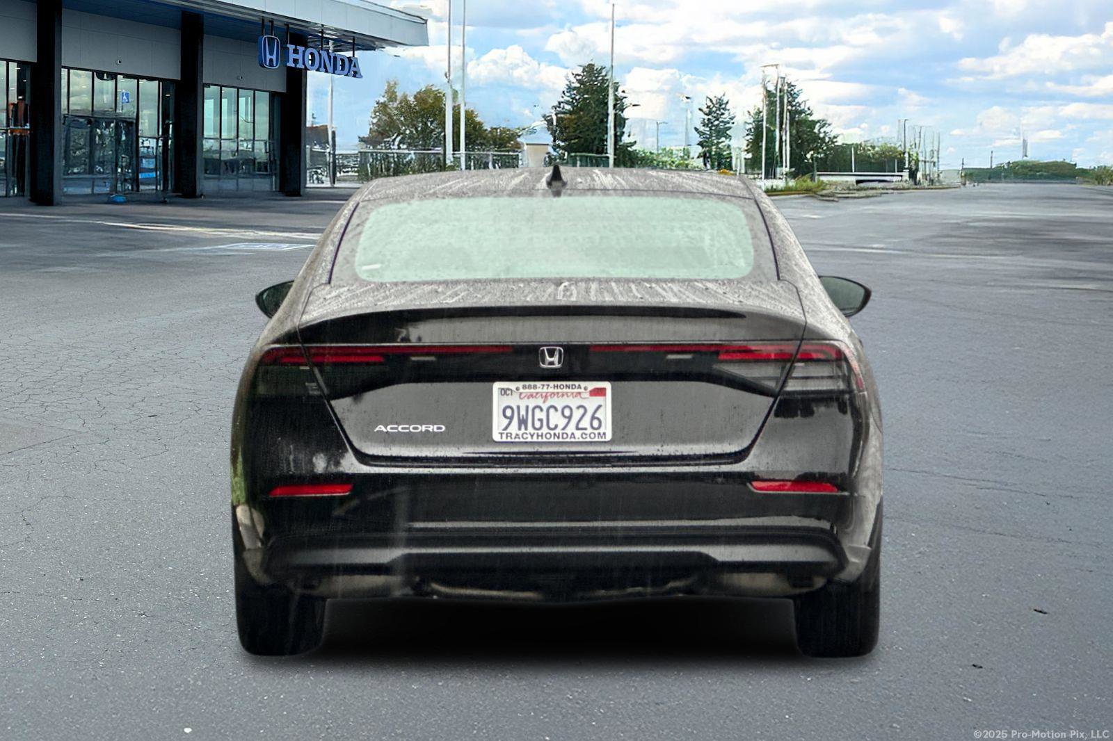 Certified 2025 Honda Accord LX image 7