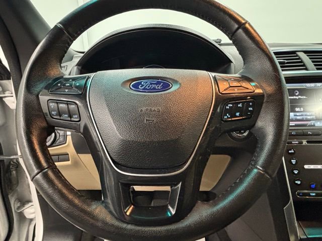 Used 2016 Ford Explorer Limited FWD image 22