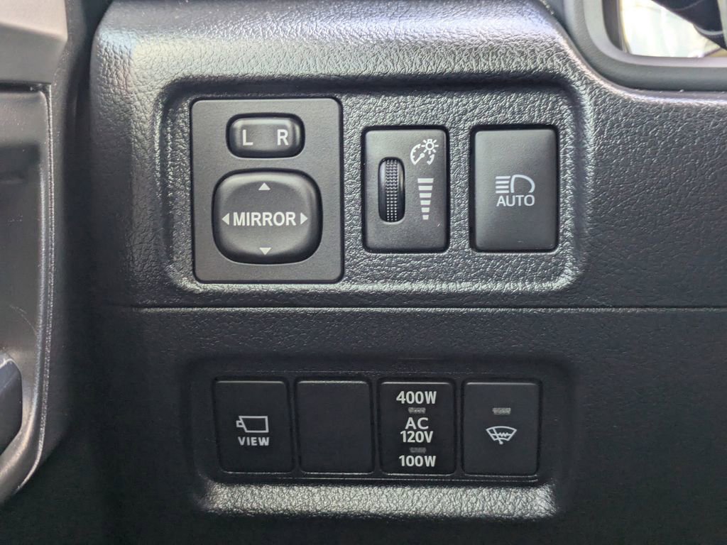 Used 2023 Toyota 4Runner Limited image 26