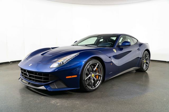Used 2017 Ferrari F12 Berlinetta RWD image 4